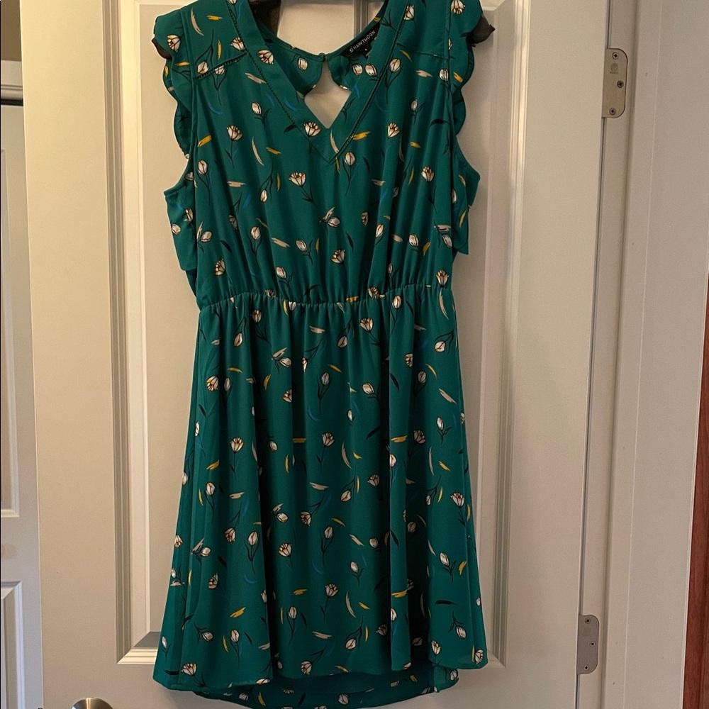 41 Hawthorn Teal Floral Keyhole Blouse